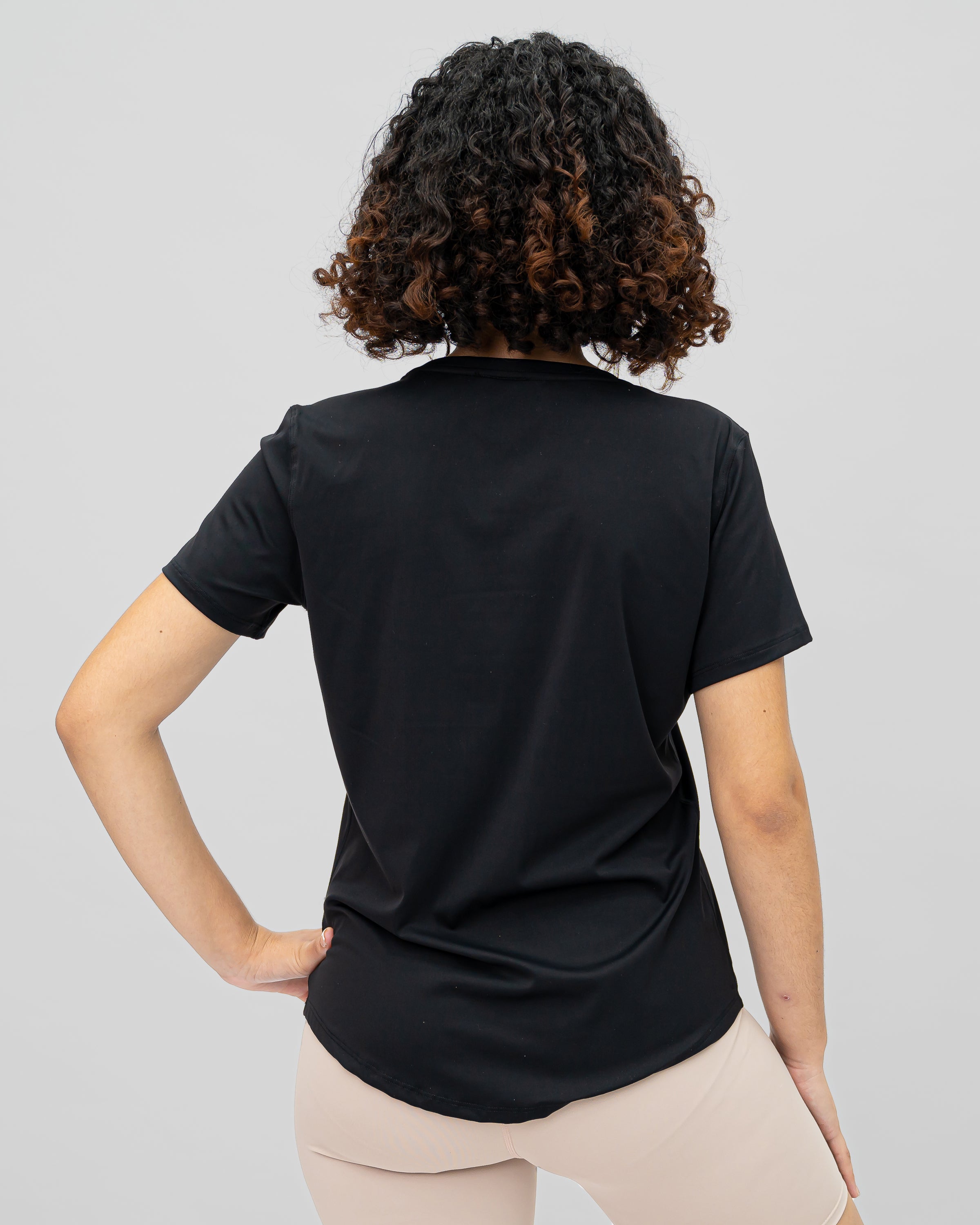 Evolve Women T-shirt - Black