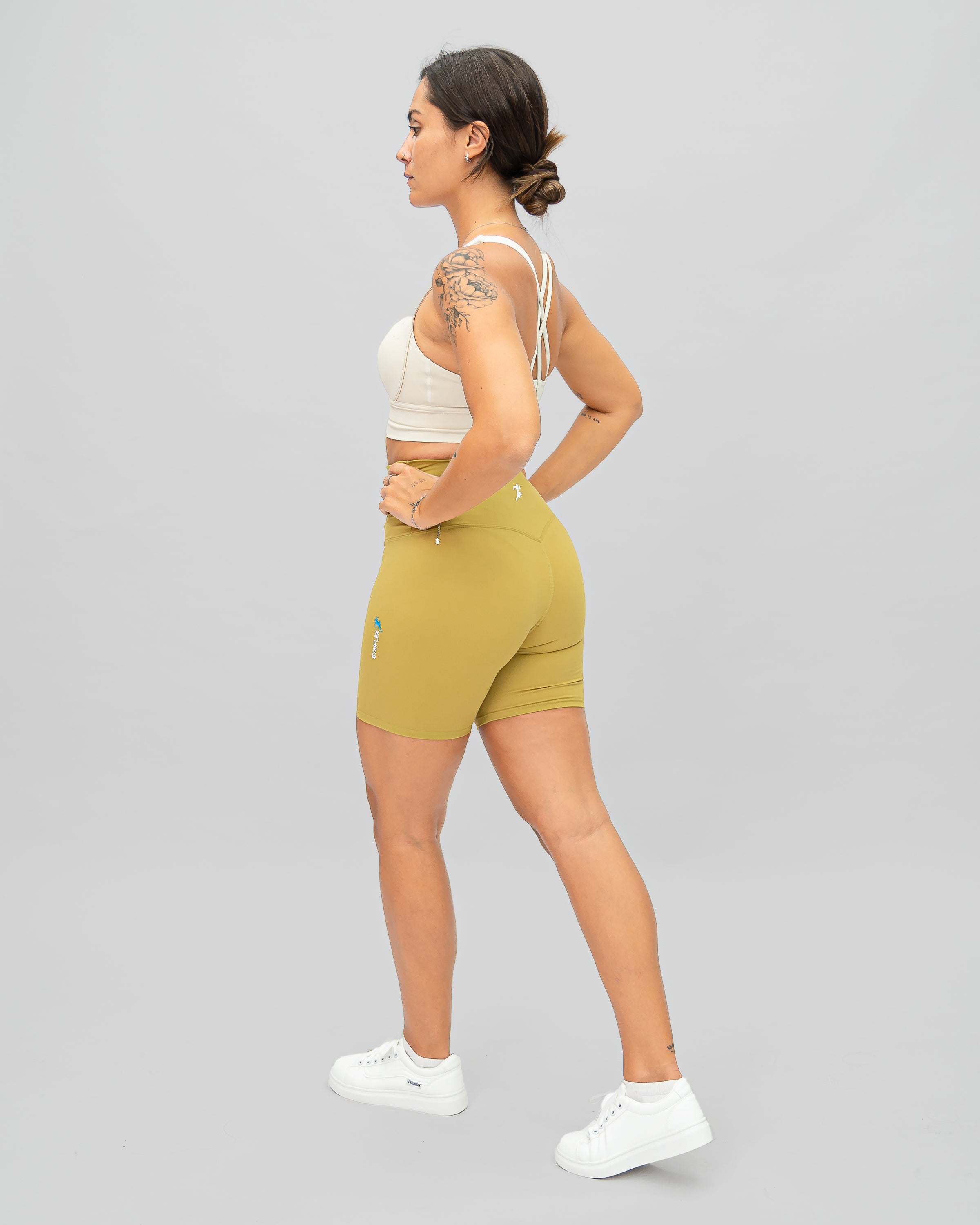 Nova Shorts - Yellow leaves